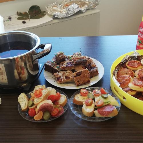 Kinderpunsch und Piccolinis