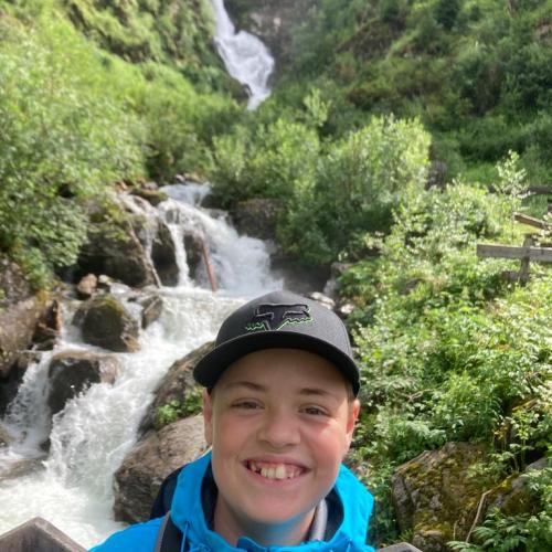 Selfie am Wasserfall!