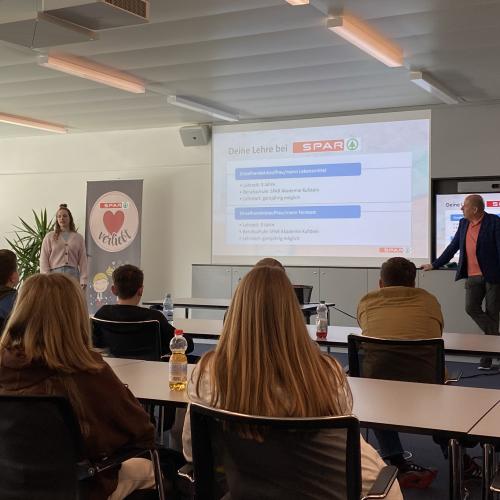 Besuch SPAR Zentrale in Wörgl 4.Klasse Juni 2022