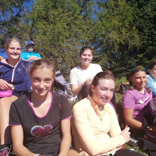 Mona, Viola, Eva,  Jana und Linda