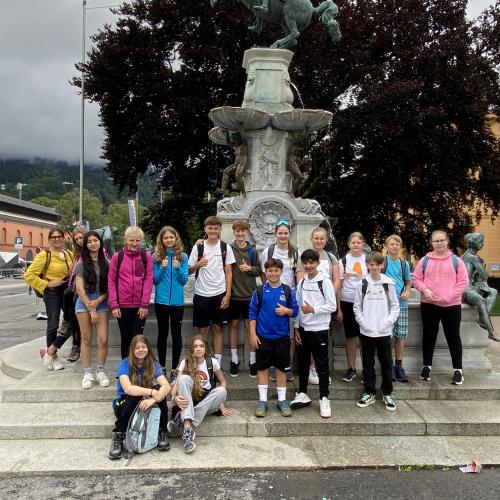Innenstadt und Schloss Ambras in Innsbruck