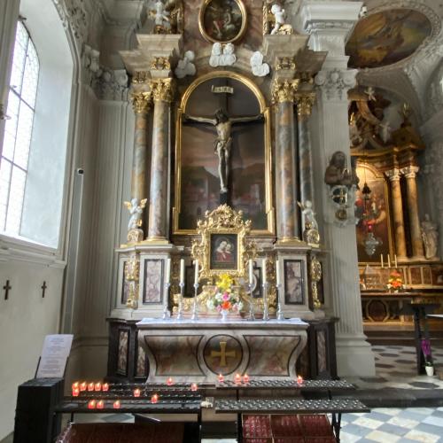 Innenstadt und Schloss Ambras in Innsbruck